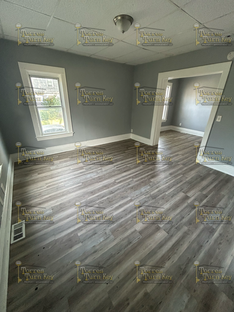 1560 East Main Street - 1