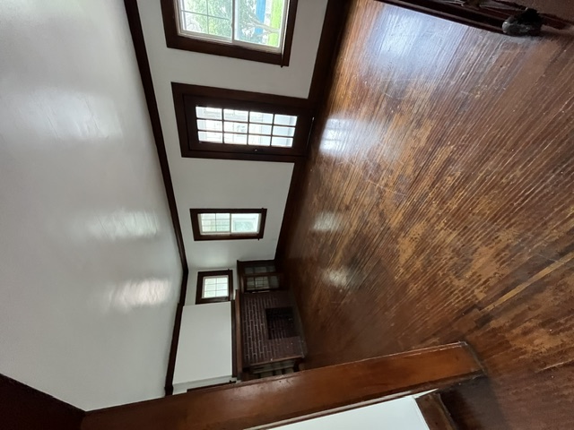 222-224 Selye Terrace - 222 UP