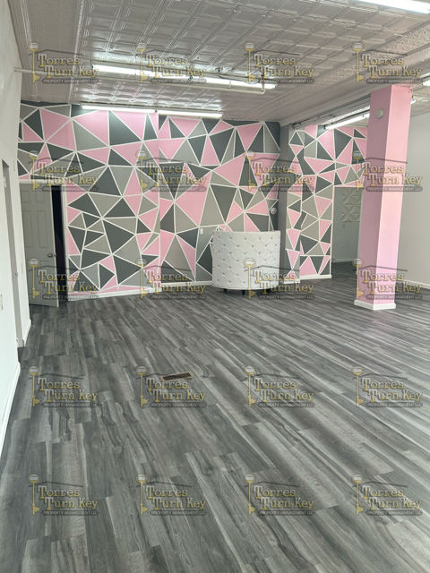 1152-1164 North Goodman St - 1164 - Store Front