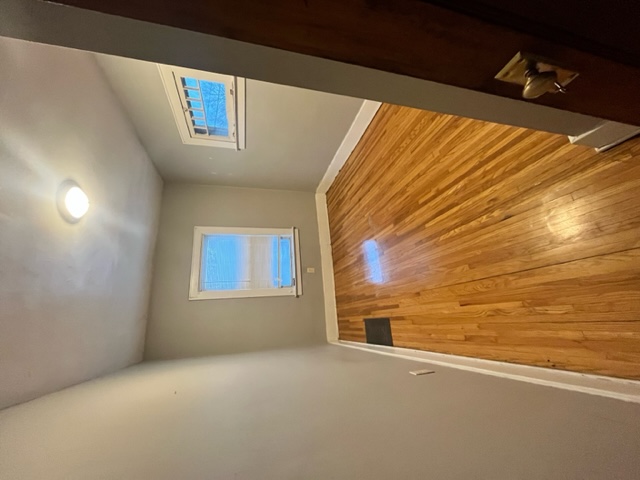 651 Norton Street - Up-East